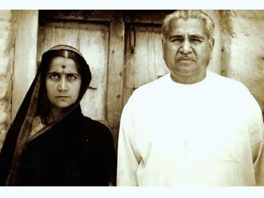 mi kranti mi sangharsh marathi book written by hausabai patil