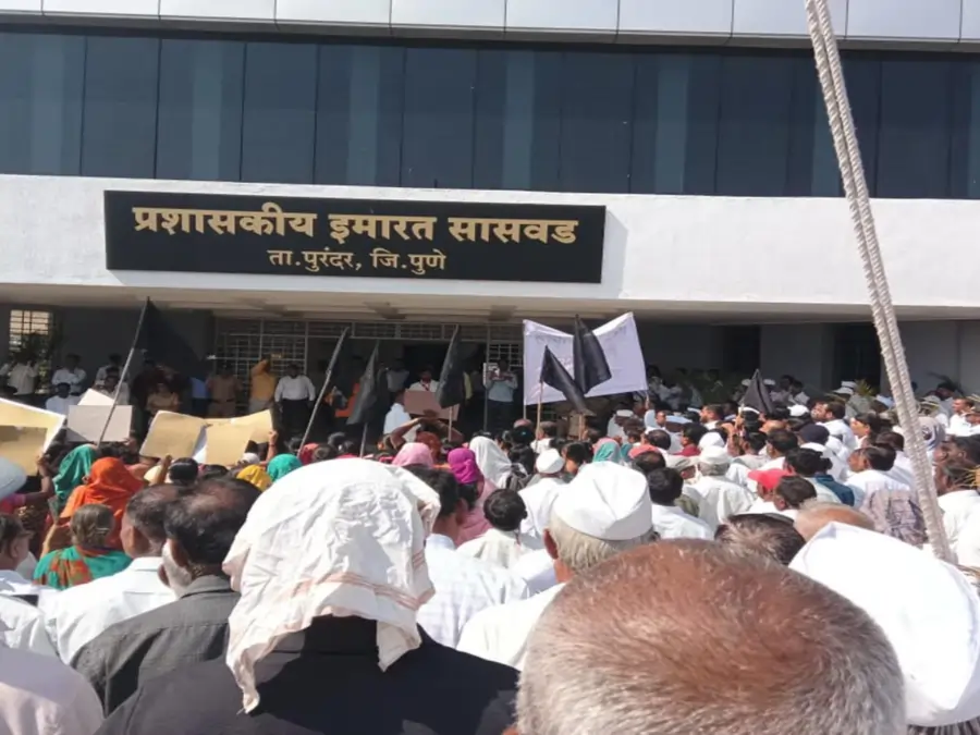 purandar airport farmers protest