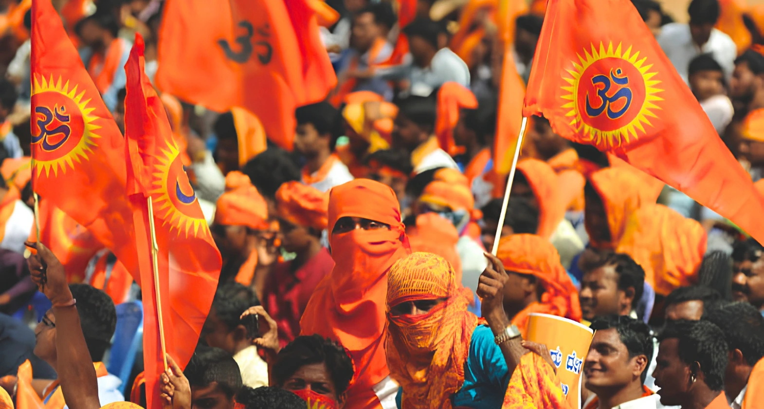 pravas hindutvachya sankalpanecha